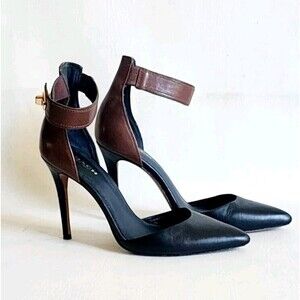 Coach Housten Two Toned Ankle Strap Turn Lock Heels Size US 6.5 B